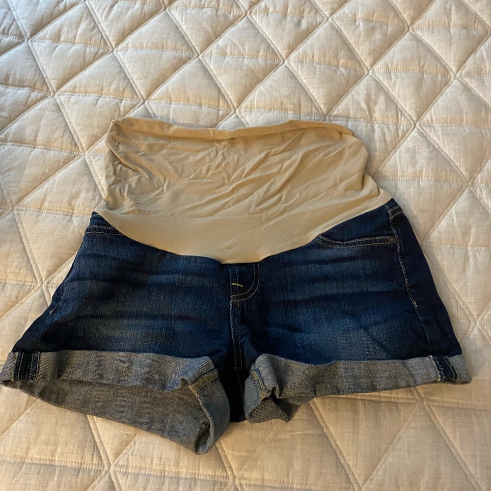 Seven for all mankind maternity shorts